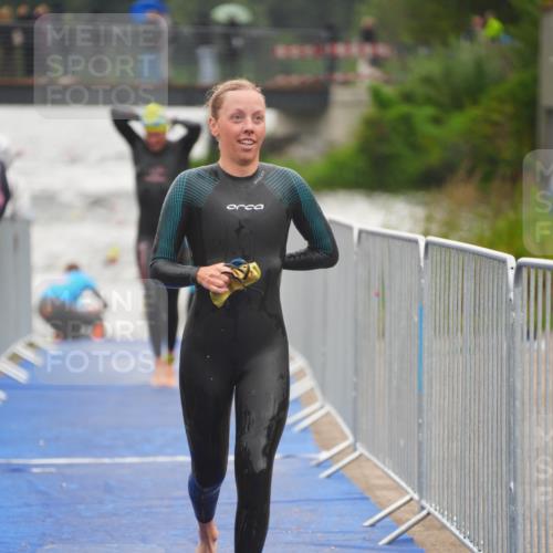 30.08.2026 - Elbe Triathlon Hamburg LAZAROV Photography http://msf.ph/oto/10031767 30.08.2026 08:38:32 Schwimmen 286, 324, 366 meine-sportfotos.de