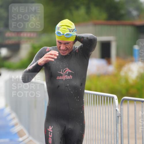 30.08.2026 - Elbe Triathlon Hamburg LAZAROV Photography http://msf.ph/oto/10031795 30.08.2026 08:38:37 Schwimmen 286, 359, 366 meine-sportfotos.de