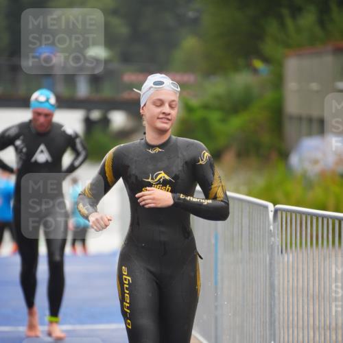 30.08.2026 - Elbe Triathlon Hamburg LAZAROV Photography http://msf.ph/oto/10031814 30.08.2026 08:38:41 Schwimmen 262, 286, 359, 366 meine-sportfotos.de