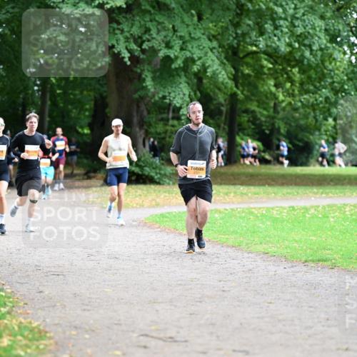 30.08.2026 - Blankeneser Heldenlauf Dr. Thomas Lammeyer http://msf.ph/oto/10031948 30.08.2026 10:35:41 Laufen 2721 meine-sportfotos.de