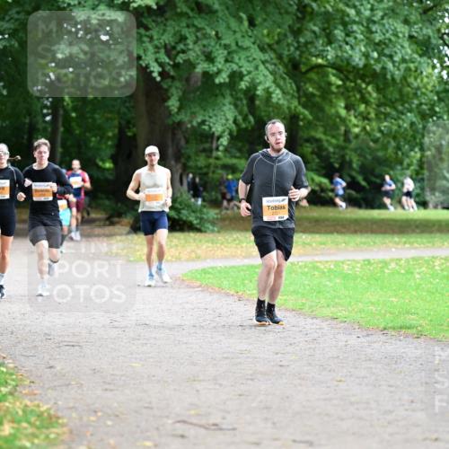 30.08.2026 - Blankeneser Heldenlauf Dr. Thomas Lammeyer http://msf.ph/oto/10031952 30.08.2026 10:35:41 Laufen 2633, 2721 meine-sportfotos.de