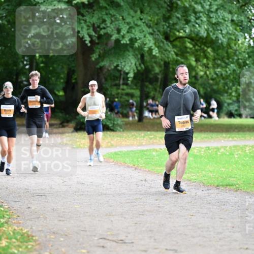 30.08.2026 - Blankeneser Heldenlauf Dr. Thomas Lammeyer http://msf.ph/oto/10031960 30.08.2026 10:35:42 Laufen 2633, 2721 meine-sportfotos.de