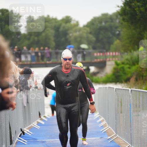 30.08.2026 - Elbe Triathlon Hamburg LAZAROV Photography http://msf.ph/oto/10031979 30.08.2026 08:39:37 Schwimmen 263, 285, 297, 347, 380, 411 meine-sportfotos.de