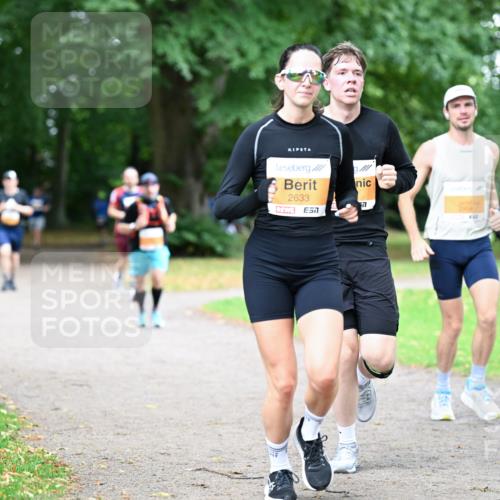 30.08.2026 - Blankeneser Heldenlauf Dr. Thomas Lammeyer http://msf.ph/oto/10032007 30.08.2026 10:35:46 Laufen 2633, 777, 2958 meine-sportfotos.de