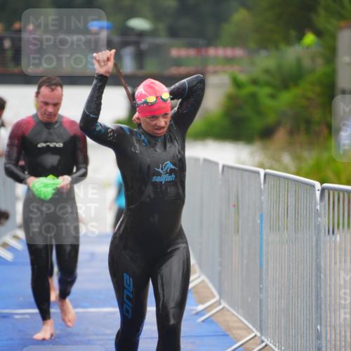 30.08.2026 - Elbe Triathlon Hamburg LAZAROV Photography http://msf.ph/oto/10032008 30.08.2026 08:39:45 Schwimmen 252, 285, 297, 347, 367, 380, 384, 411 meine-sportfotos.de