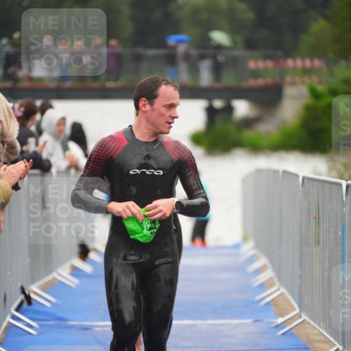 30.08.2026 - Elbe Triathlon Hamburg LAZAROV Photography http://msf.ph/oto/10032017 30.08.2026 08:39:46 Schwimmen 252, 285, 297, 347, 367, 380, 384, 411 meine-sportfotos.de