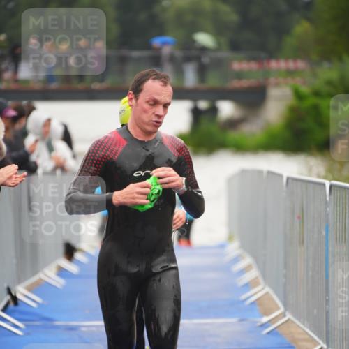 30.08.2026 - Elbe Triathlon Hamburg LAZAROV Photography http://msf.ph/oto/10032020 30.08.2026 08:39:47 Schwimmen 252, 285, 347, 367, 380, 384, 411 meine-sportfotos.de