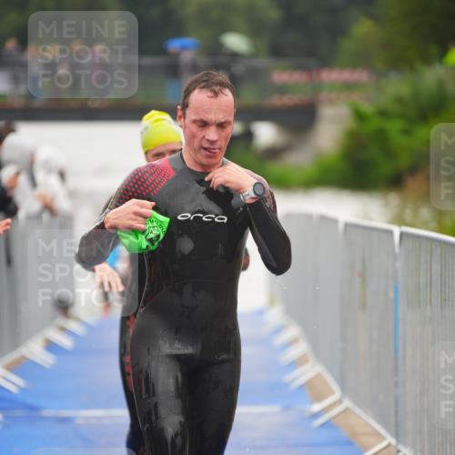 30.08.2026 - Elbe Triathlon Hamburg LAZAROV Photography http://msf.ph/oto/10032022 30.08.2026 08:39:47 Schwimmen 252, 285, 347, 367, 380, 384, 411 meine-sportfotos.de