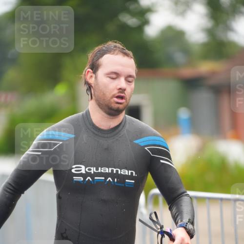 30.08.2026 - Elbe Triathlon Hamburg LAZAROV Photography http://msf.ph/oto/10032043 30.08.2026 08:39:58 Schwimmen 252, 318, 367, 384 meine-sportfotos.de