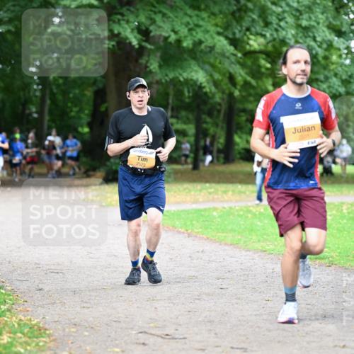 30.08.2026 - Blankeneser Heldenlauf Dr. Thomas Lammeyer http://msf.ph/oto/10032067 30.08.2026 10:35:53 Laufen 2529, 2531 meine-sportfotos.de