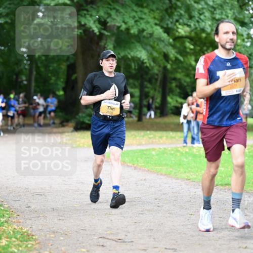 30.08.2026 - Blankeneser Heldenlauf Dr. Thomas Lammeyer http://msf.ph/oto/10032069 30.08.2026 10:35:53 Laufen 2529, 2531 meine-sportfotos.de