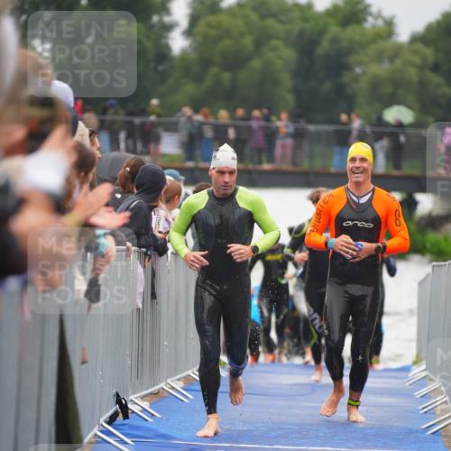 30.08.2026 - Elbe Triathlon Hamburg LAZAROV Photography http://msf.ph/oto/10032163 30.08.2026 08:40:48 Schwimmen 271, 281, 288, 343, 383 meine-sportfotos.de