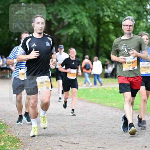 30.08.2026 - Blankeneser Heldenlauf Dr. Thomas Lammeyer http://msf.ph/oto/10032179 30.08.2026 10:36:10 Laufen 2599, 2341, 57, 2686 meine-sportfotos.de