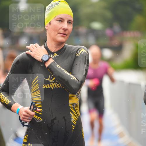 30.08.2026 - Elbe Triathlon Hamburg LAZAROV Photography http://msf.ph/oto/10032213 30.08.2026 08:41:01 Schwimmen 271, 281, 299, 301, 302, 321, 327, 340, 369, 386 meine-sportfotos.de