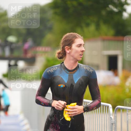 30.08.2026 - Elbe Triathlon Hamburg LAZAROV Photography http://msf.ph/oto/10032233 30.08.2026 08:41:06 Schwimmen 271, 281, 299, 301, 302, 321, 327, 329, 340, 369, 386, 393 meine-sportfotos.de