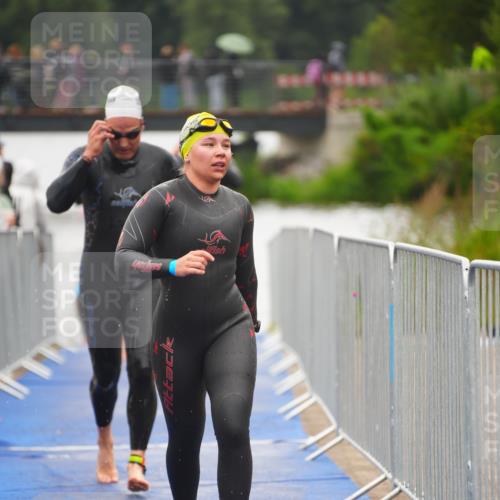 30.08.2026 - Elbe Triathlon Hamburg LAZAROV Photography http://msf.ph/oto/10032268 30.08.2026 08:41:15 Schwimmen 245, 273, 279, 301, 327, 329, 369, 376, 393 meine-sportfotos.de