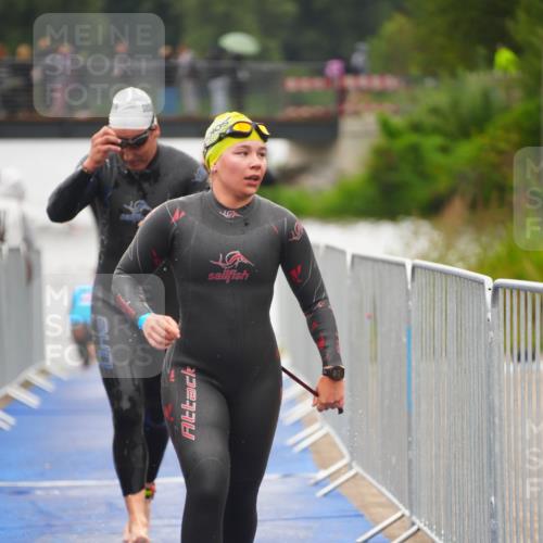 30.08.2026 - Elbe Triathlon Hamburg LAZAROV Photography http://msf.ph/oto/10032270 30.08.2026 08:41:15 Schwimmen 245, 273, 279, 301, 327, 329, 369, 376, 393 meine-sportfotos.de