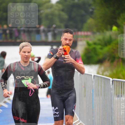 30.08.2026 - Elbe Triathlon Hamburg LAZAROV Photography http://msf.ph/oto/10032330 30.08.2026 08:41:28 Schwimmen 245, 259, 273, 279, 292, 305, 317, 354, 376 meine-sportfotos.de