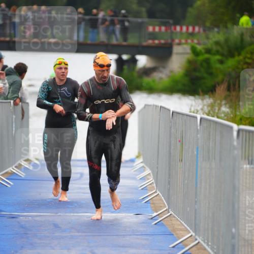 30.08.2026 - Elbe Triathlon Hamburg LAZAROV Photography http://msf.ph/oto/10032395 30.08.2026 08:41:48 Schwimmen 298, 325, 354, 363, 379 meine-sportfotos.de
