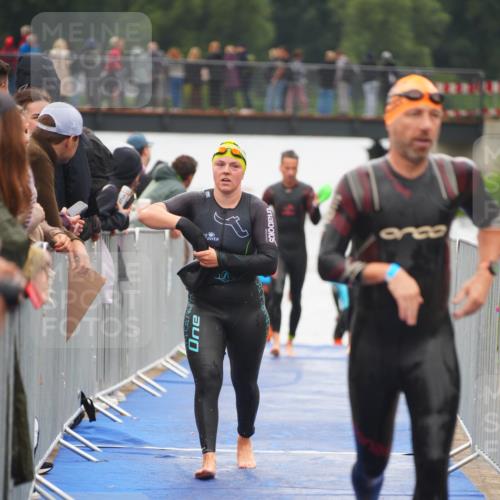 30.08.2026 - Elbe Triathlon Hamburg LAZAROV Photography http://msf.ph/oto/10032405 30.08.2026 08:41:50 Schwimmen 298, 325, 363, 379 meine-sportfotos.de