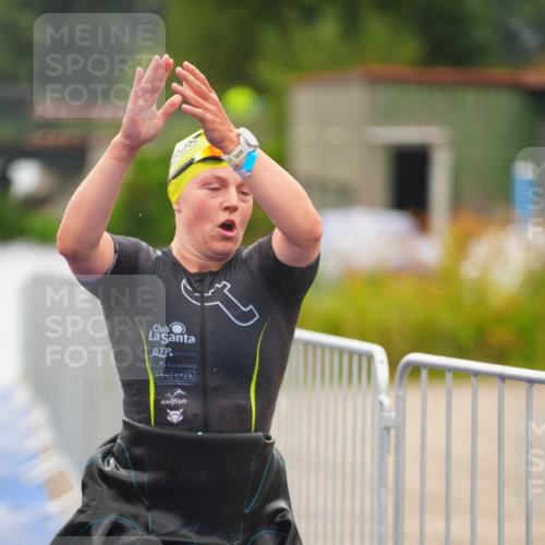 30.08.2026 - Elbe Triathlon Hamburg LAZAROV Photography http://msf.ph/oto/10032425 30.08.2026 08:41:54 Schwimmen 253, 298, 325, 348, 363, 379 meine-sportfotos.de
