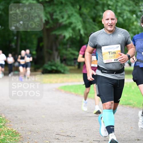 30.08.2026 - Blankeneser Heldenlauf Dr. Thomas Lammeyer http://msf.ph/oto/10032468 30.08.2026 10:36:38 Laufen 2417, 2445 meine-sportfotos.de