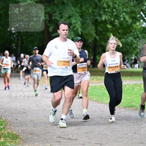 30.08.2026 - Blankeneser Heldenlauf Dr. Thomas Lammeyer http://msf.ph/oto/10032543 30.08.2026 10:36:49 Laufen 2245, 2508, 2517, 2322 meine-sportfotos.de