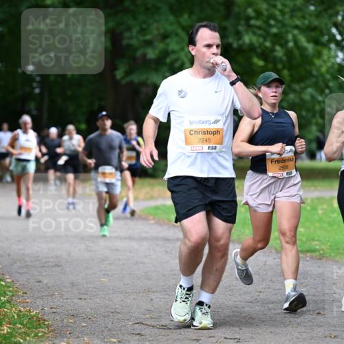 30.08.2026 - Blankeneser Heldenlauf Dr. Thomas Lammeyer http://msf.ph/oto/10032553 30.08.2026 10:36:50 Laufen 2245, 2508, 2517, 7 meine-sportfotos.de