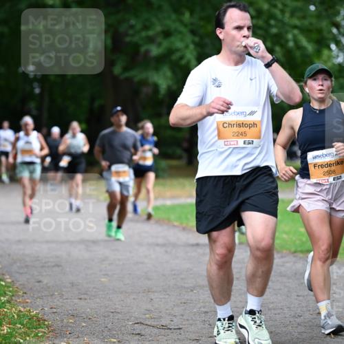 30.08.2026 - Blankeneser Heldenlauf Dr. Thomas Lammeyer http://msf.ph/oto/10032557 30.08.2026 10:36:50 Laufen 2245, 7, 2508, 2 meine-sportfotos.de