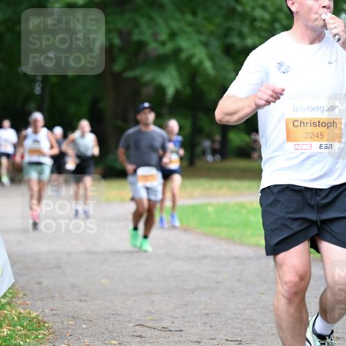 30.08.2026 - Blankeneser Heldenlauf Dr. Thomas Lammeyer http://msf.ph/oto/10032566 30.08.2026 10:36:51 Laufen 2245, 7 meine-sportfotos.de