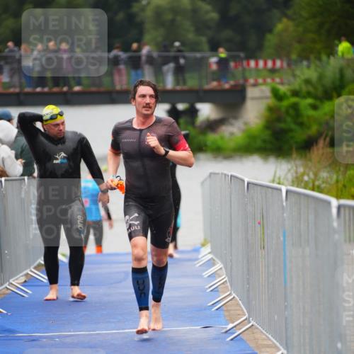30.08.2026 - Elbe Triathlon Hamburg LAZAROV Photography http://msf.ph/oto/10032615 30.08.2026 08:43:25 Schwimmen 267, 283, 319, 362 meine-sportfotos.de