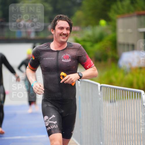 30.08.2026 - Elbe Triathlon Hamburg LAZAROV Photography http://msf.ph/oto/10032633 30.08.2026 08:43:27 Schwimmen 267, 283, 319, 362, 381 meine-sportfotos.de