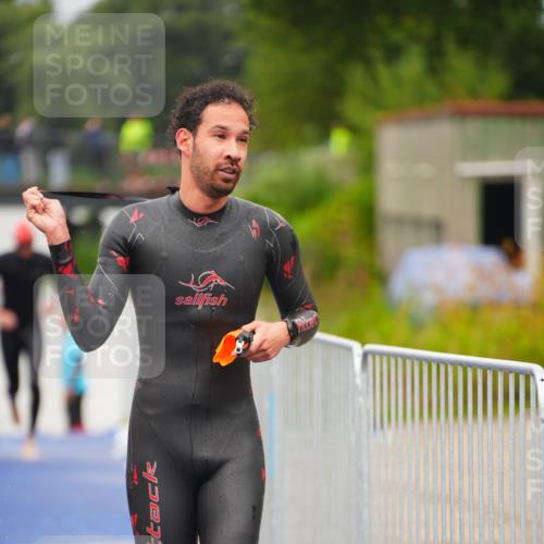 30.08.2026 - Elbe Triathlon Hamburg LAZAROV Photography http://msf.ph/oto/10032763 30.08.2026 08:45:09 Schwimmen 282, 320 meine-sportfotos.de