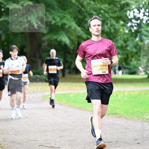 30.08.2026 - Blankeneser Heldenlauf Dr. Thomas Lammeyer http://msf.ph/oto/10032805 30.08.2026 10:37:18 Laufen 21, 0975, 2244, 57 meine-sportfotos.de