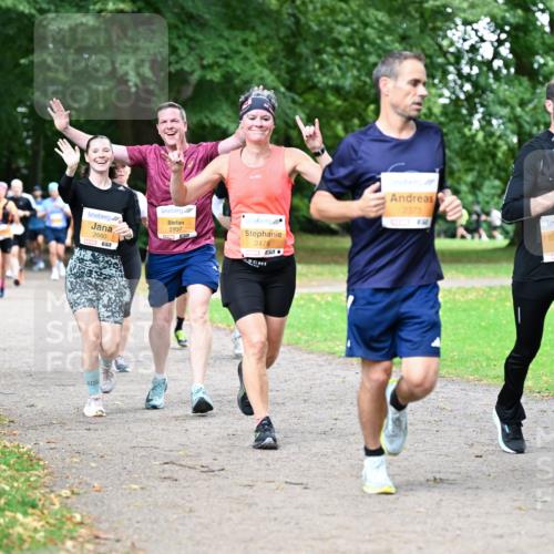 30.08.2026 - Blankeneser Heldenlauf Dr. Thomas Lammeyer http://msf.ph/oto/10032990 30.08.2026 10:37:41 Laufen 2660, 2937, 2479, 7, 2373, 2944 meine-sportfotos.de