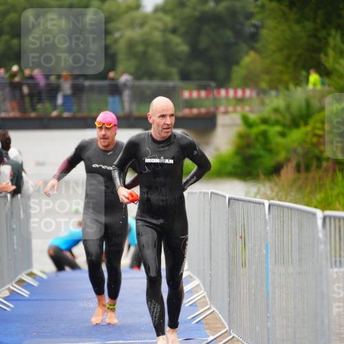 30.08.2026 - Elbe Triathlon Hamburg LAZAROV Photography http://msf.ph/oto/10033000 30.08.2026 08:47:51 Schwimmen 264, 432, 485, 502 meine-sportfotos.de