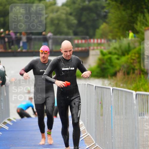 30.08.2026 - Elbe Triathlon Hamburg LAZAROV Photography http://msf.ph/oto/10033002 30.08.2026 08:47:51 Schwimmen 264, 432, 485, 502 meine-sportfotos.de
