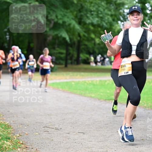 30.08.2026 - Blankeneser Heldenlauf Dr. Thomas Lammeyer http://msf.ph/oto/10033024 30.08.2026 10:37:44 Laufen 2199, 7, 2222, 7 meine-sportfotos.de