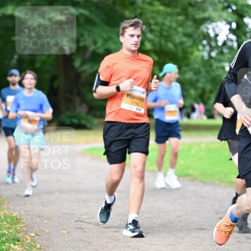 30.08.2026 - Blankeneser Heldenlauf Dr. Thomas Lammeyer http://msf.ph/oto/10033076 30.08.2026 10:37:52 Laufen 2790 meine-sportfotos.de