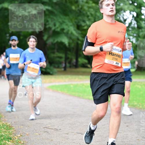 30.08.2026 - Blankeneser Heldenlauf Dr. Thomas Lammeyer http://msf.ph/oto/10033083 30.08.2026 10:37:52 Laufen 2790 meine-sportfotos.de