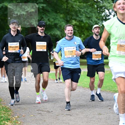 30.08.2026 - Blankeneser Heldenlauf Dr. Thomas Lammeyer http://msf.ph/oto/10033262 30.08.2026 10:38:14 Laufen 2288, 7, 2537, 2760, 2854, 2104 meine-sportfotos.de