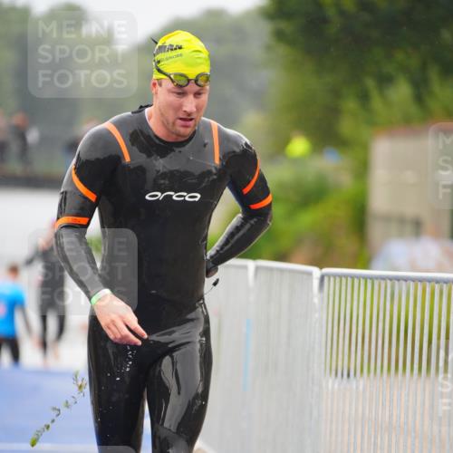 30.08.2026 - Elbe Triathlon Hamburg LAZAROV Photography http://msf.ph/oto/10033351 30.08.2026 08:50:20 Schwimmen 399, 444, 476, 480, 496 meine-sportfotos.de