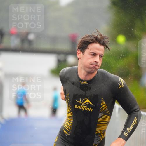 30.08.2026 - Elbe Triathlon Hamburg LAZAROV Photography http://msf.ph/oto/10033429 30.08.2026 08:50:44 Schwimmen 346, 423, 459, 527 meine-sportfotos.de