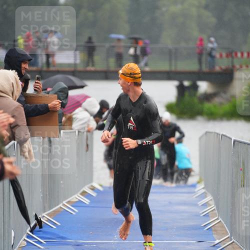 30.08.2026 - Elbe Triathlon Hamburg LAZAROV Photography http://msf.ph/oto/10033563 30.08.2026 08:51:47 Schwimmen 248, 394, 430, 464, 481 meine-sportfotos.de