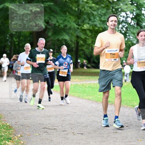 30.08.2026 - Blankeneser Heldenlauf Dr. Thomas Lammeyer http://msf.ph/oto/10033577 30.08.2026 10:38:59 Laufen 2182, 57, 2181 meine-sportfotos.de