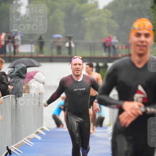30.08.2026 - Elbe Triathlon Hamburg LAZAROV Photography http://msf.ph/oto/10033578 30.08.2026 08:51:49 Schwimmen 248, 394, 425, 430, 464, 481 meine-sportfotos.de