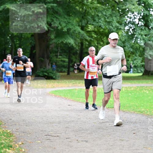 30.08.2026 - Blankeneser Heldenlauf Dr. Thomas Lammeyer http://msf.ph/oto/10033640 30.08.2026 10:39:08 Laufen 2172 meine-sportfotos.de