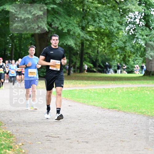 30.08.2026 - Blankeneser Heldenlauf Dr. Thomas Lammeyer http://msf.ph/oto/10033666 30.08.2026 10:39:11 Laufen 2004, 2172 meine-sportfotos.de