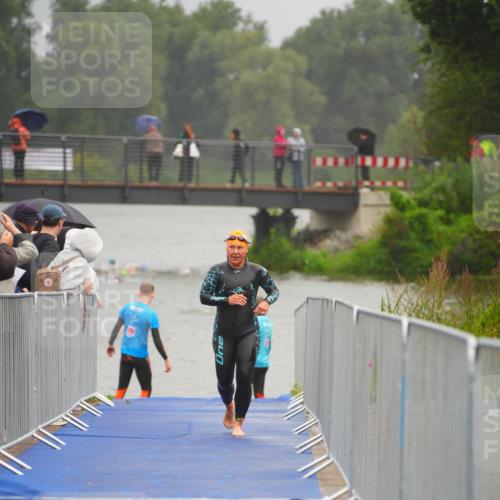 30.08.2026 - Elbe Triathlon Hamburg LAZAROV Photography http://msf.ph/oto/10033695 30.08.2026 08:53:06 Schwimmen 364, 613 meine-sportfotos.de