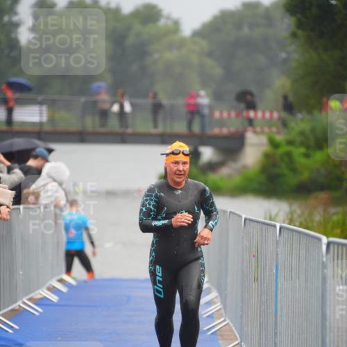 30.08.2026 - Elbe Triathlon Hamburg LAZAROV Photography http://msf.ph/oto/10033714 30.08.2026 08:53:10 Schwimmen 364, 613 meine-sportfotos.de